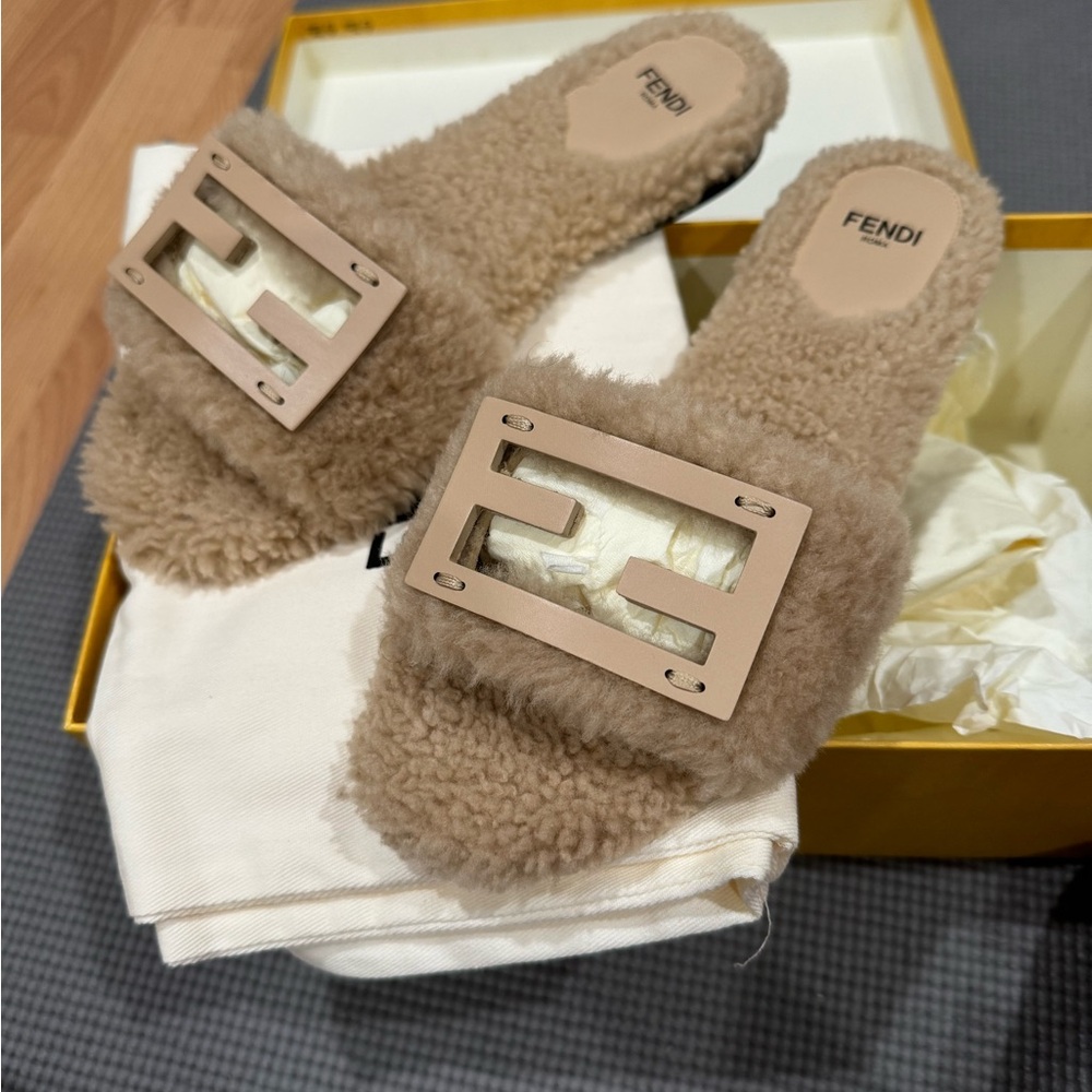 Fendi Tan Shearling Slides